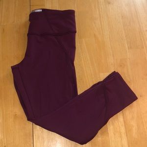 Maroon mesh cropped leggings